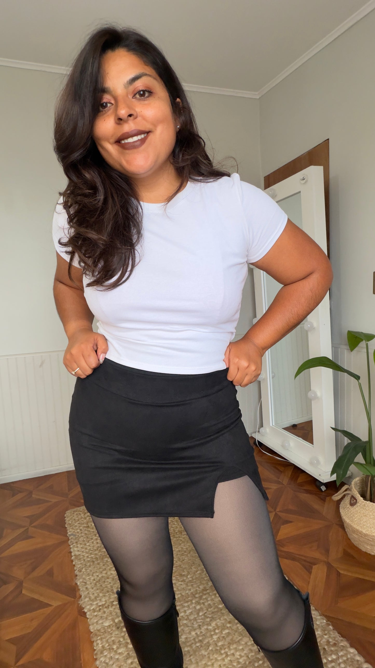 Short falda gamuza