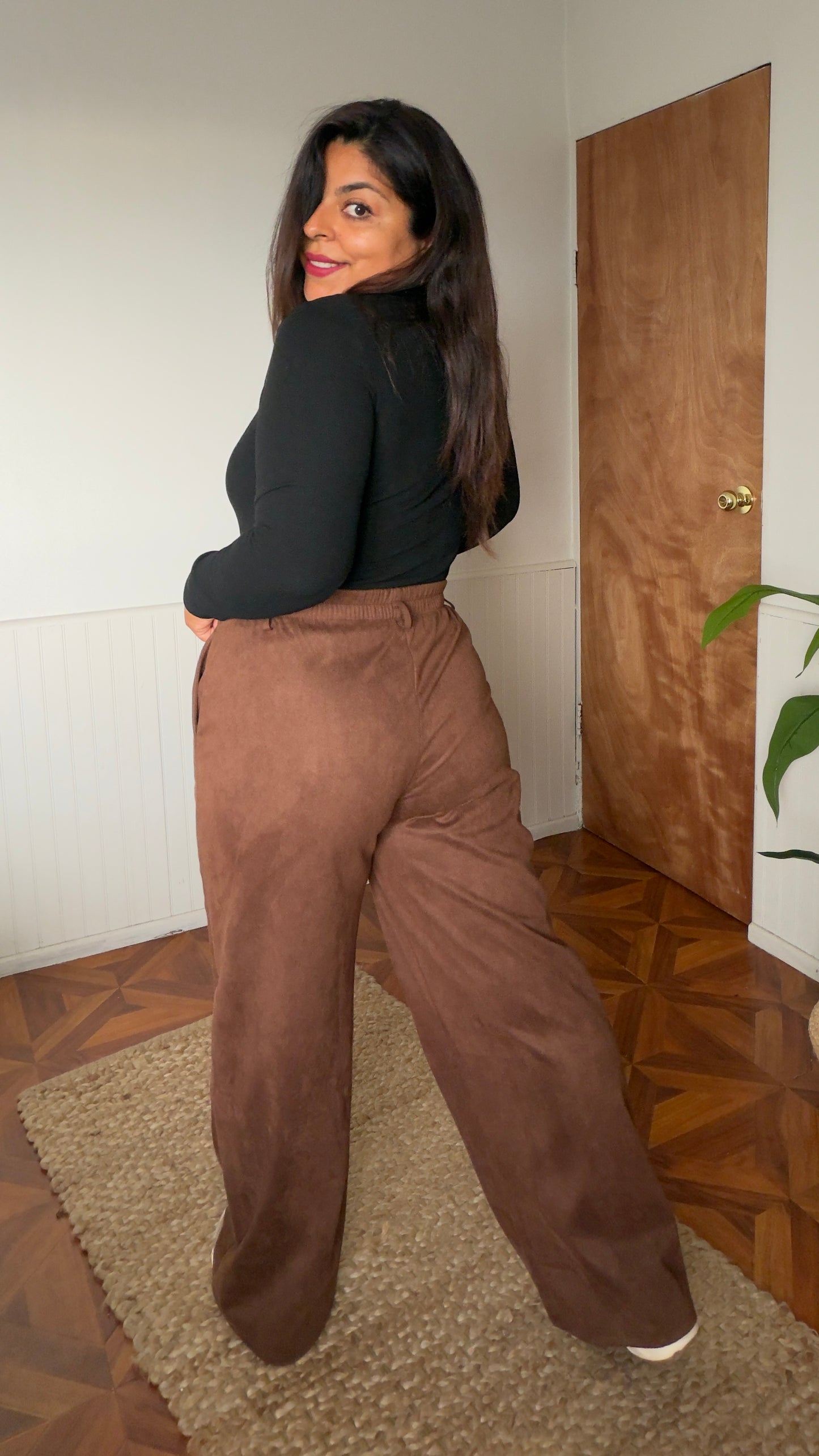 Pantalon gamuza líneas 2
