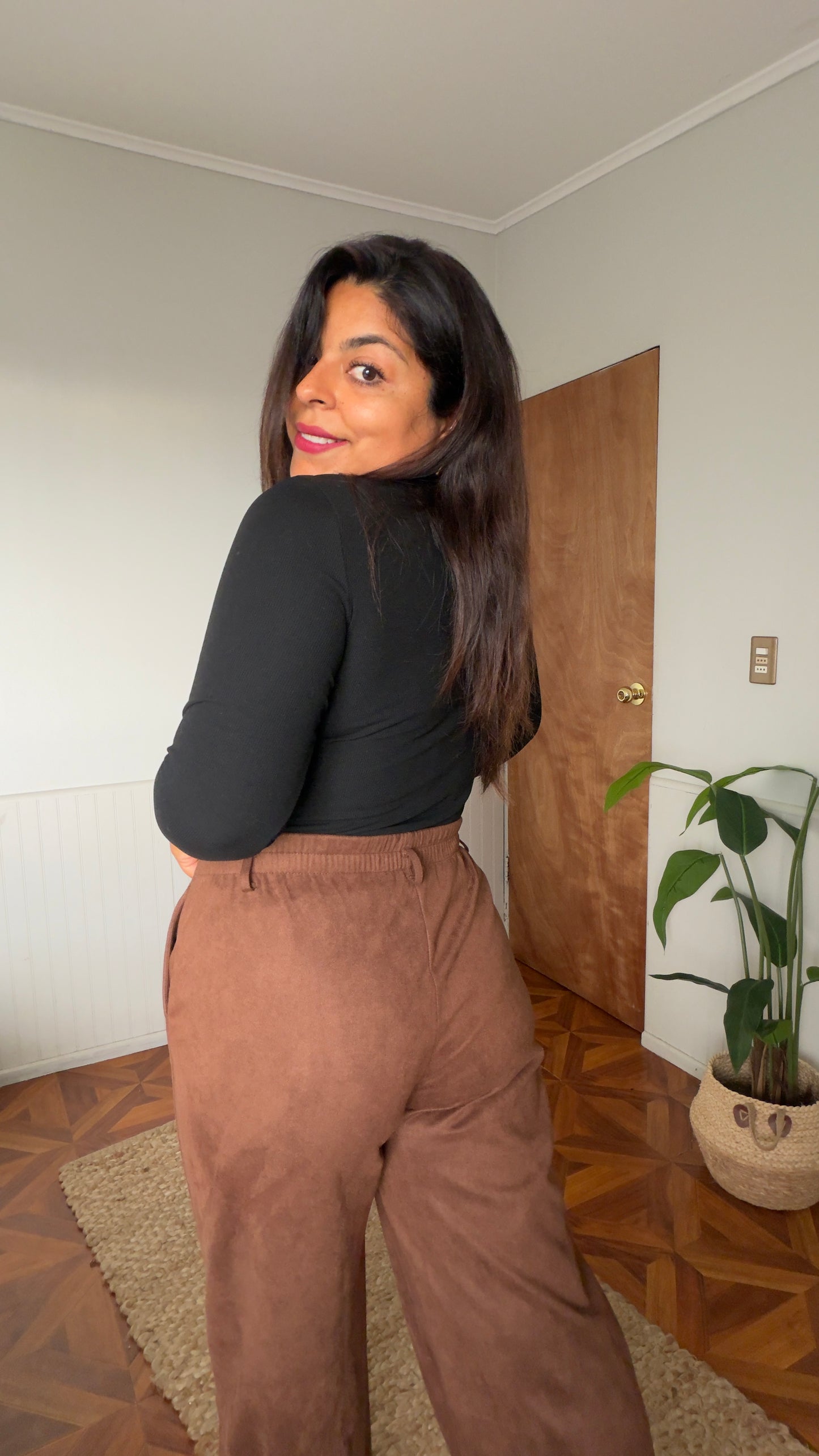 Pantalon gamuza líneas 2