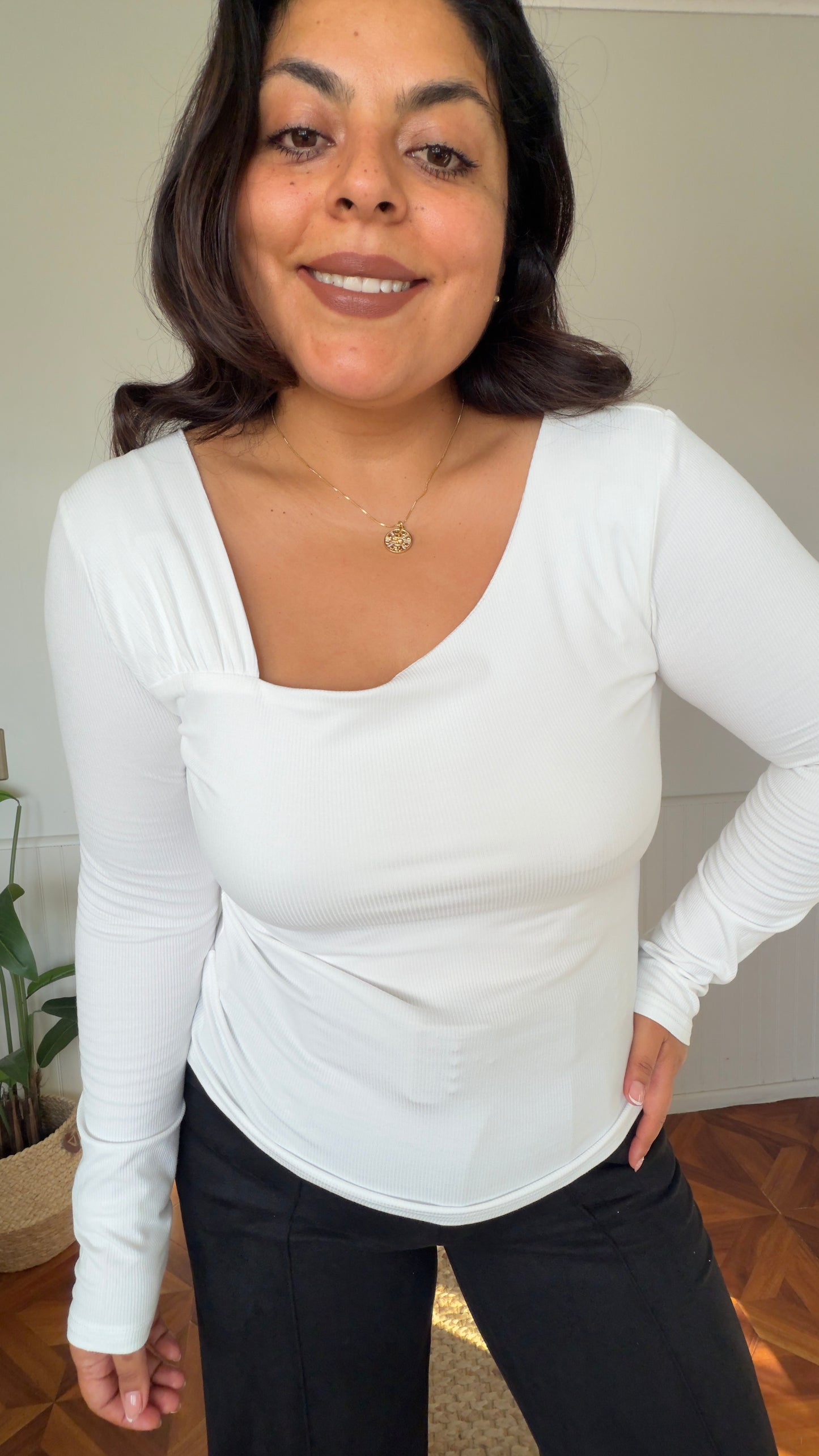 Polera asimétrica Luna