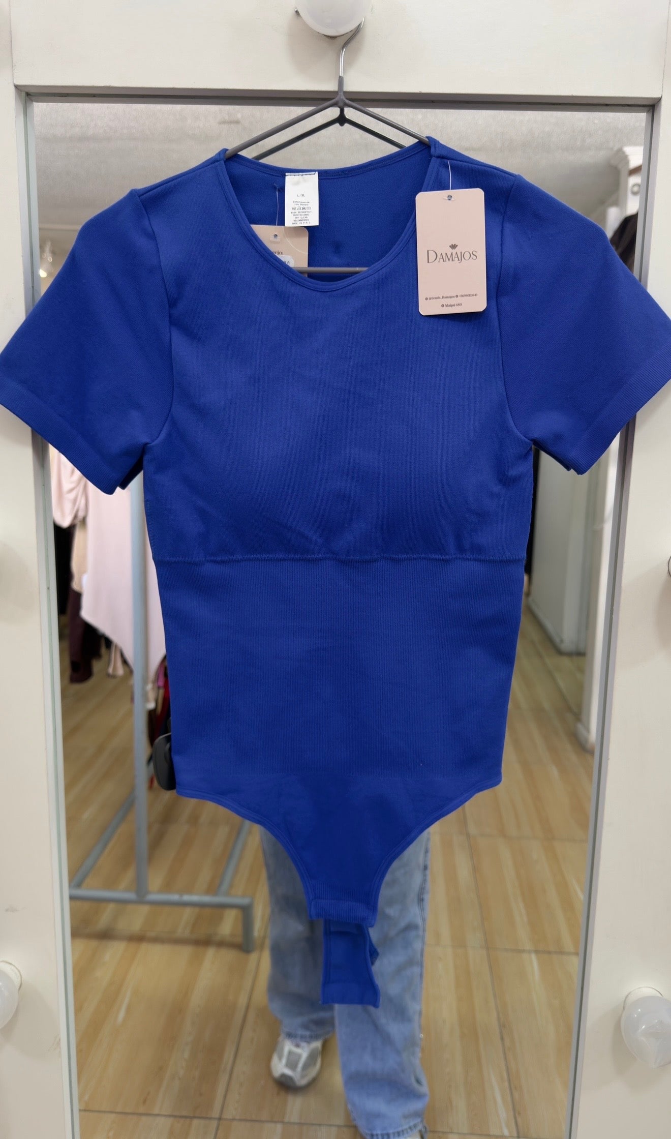 Body reductor con copa