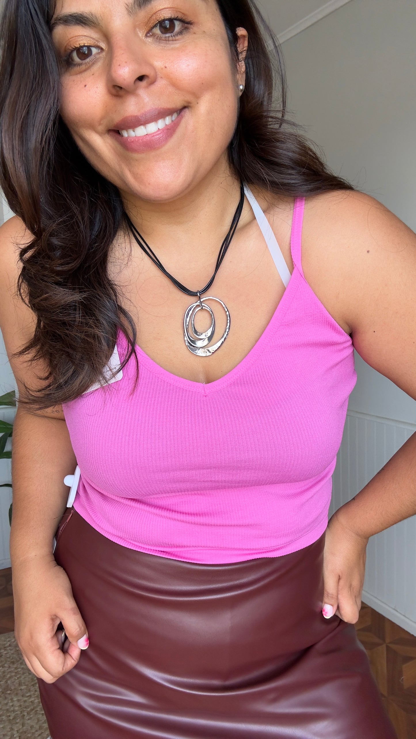 Crop top escote V