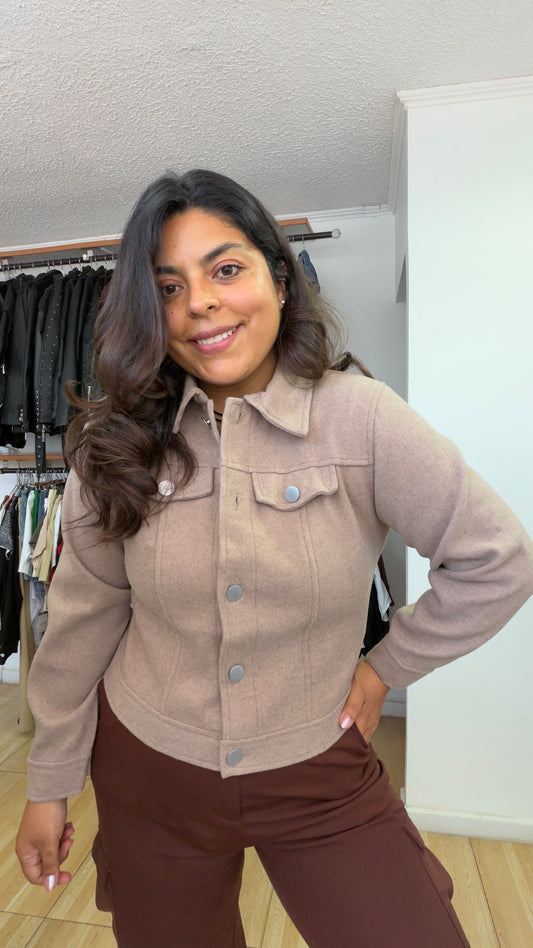Chaqueta de paño boton